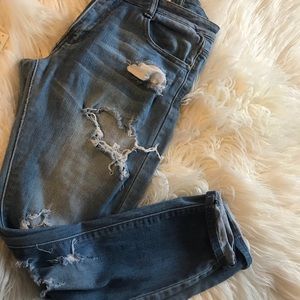 Fashion Nova Very Distress Jean